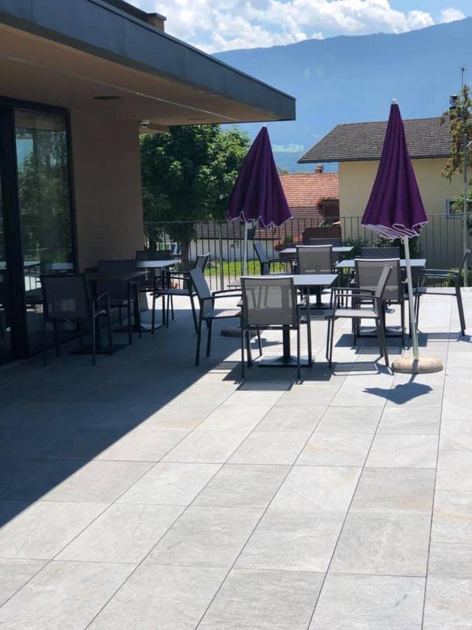 Hotel Gissbach Brunico Bagian luar foto